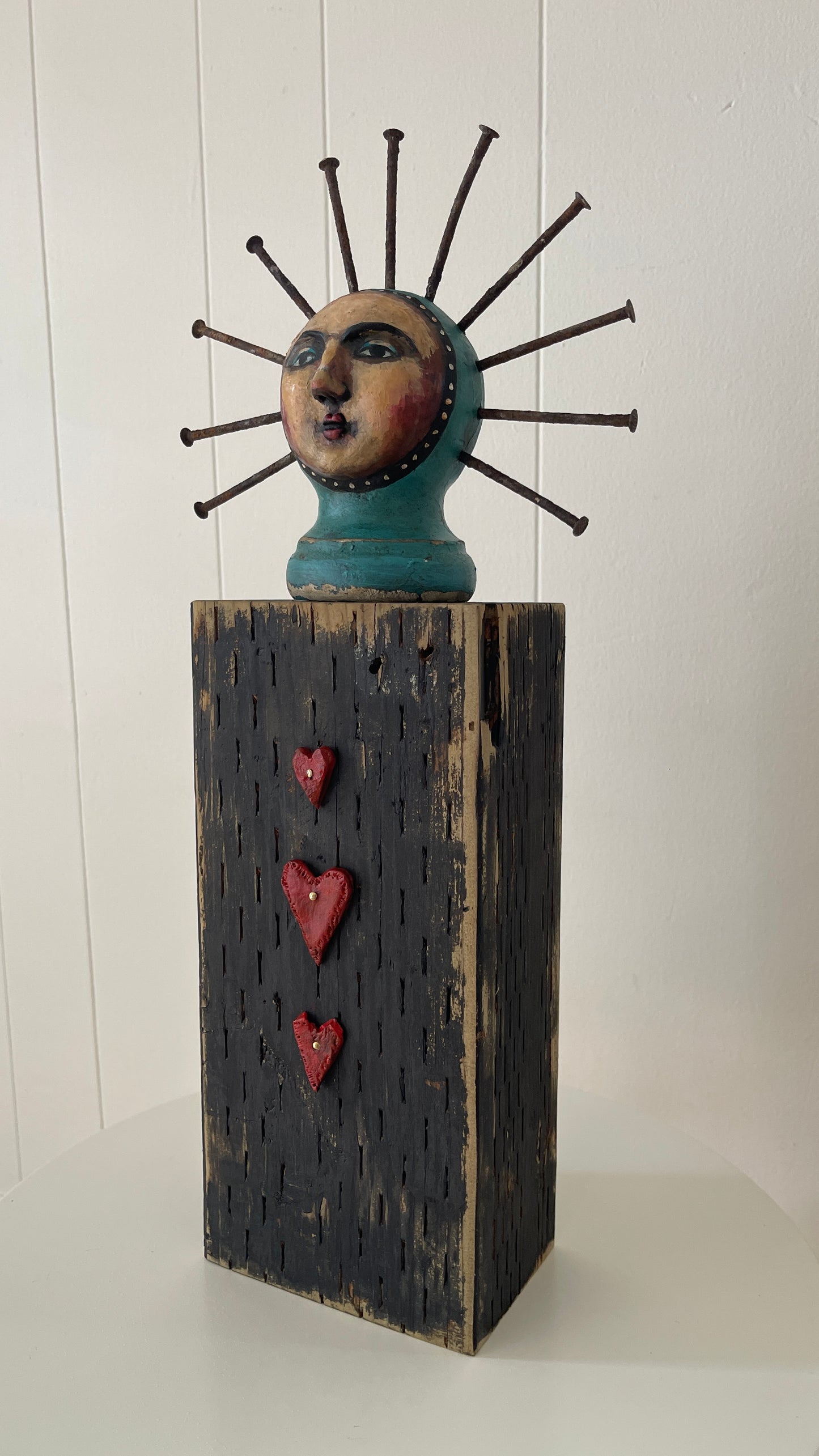 Sun-dried Saint Assemblage With Three Hearts